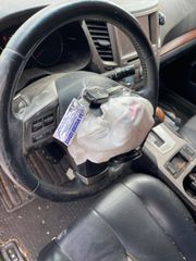 2014 Subaru Outback 3.6R Limited - Interior Steering Wheel With Keys Image